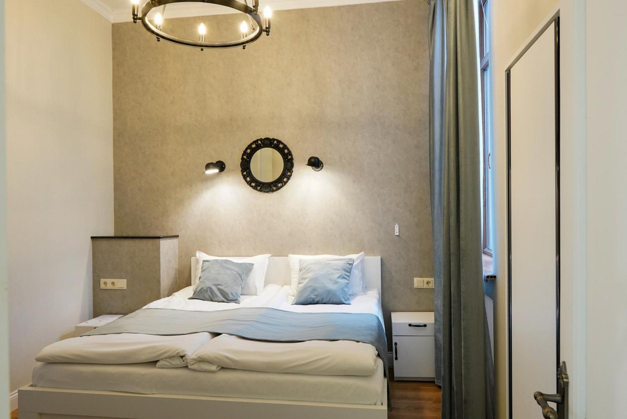 Hotel Ticiani 13 Koutaïssi Extérieur photo