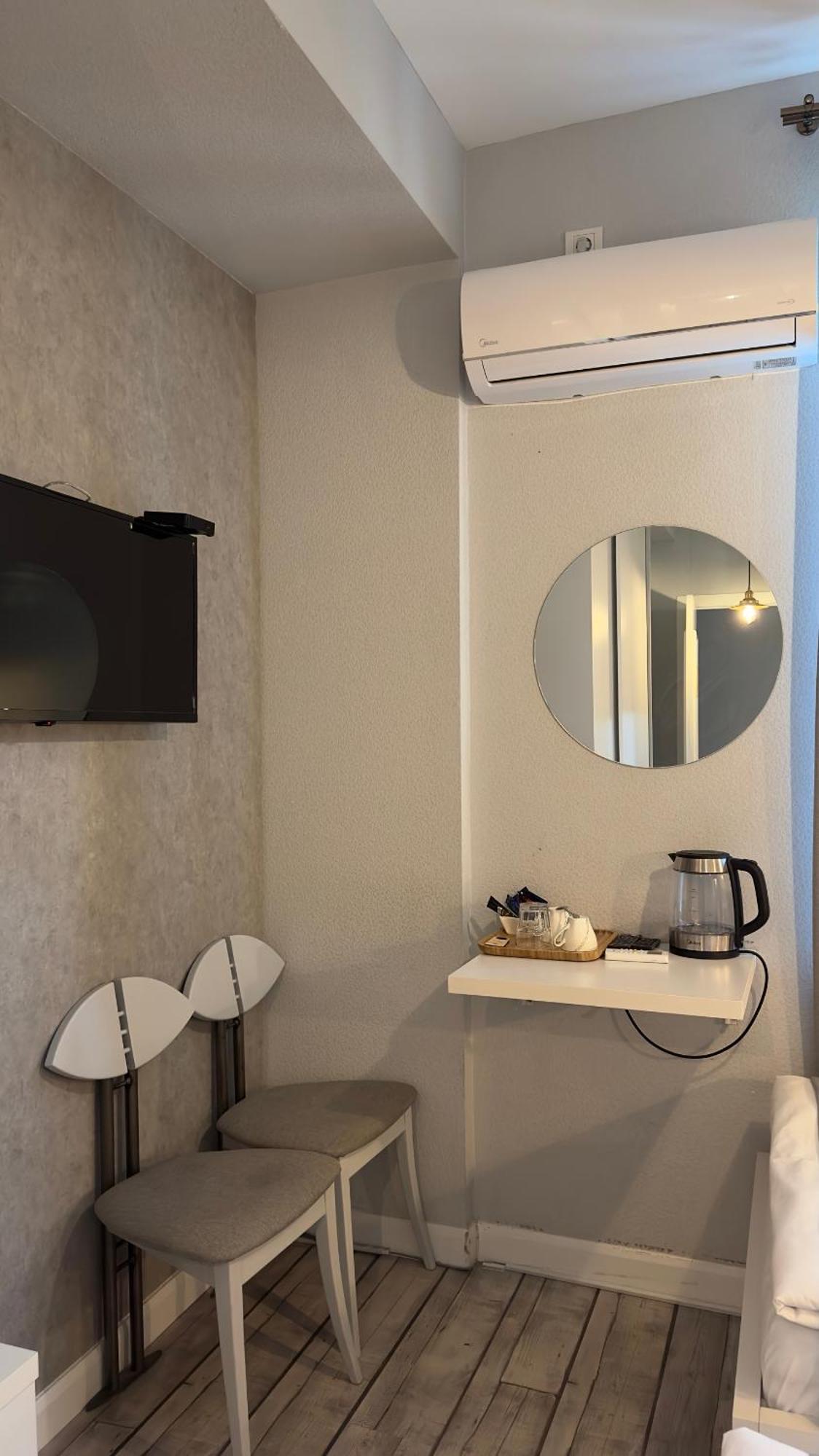 Hotel Ticiani 13 Koutaïssi Extérieur photo