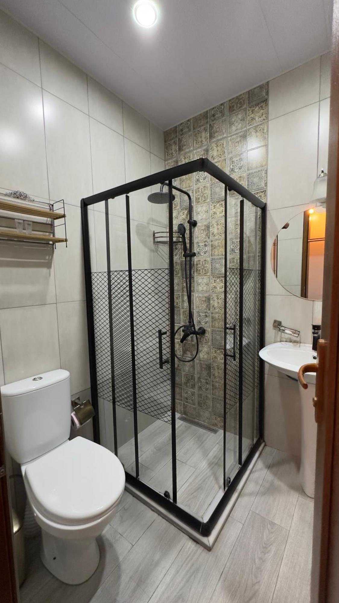 Hotel Ticiani 13 Koutaïssi Extérieur photo