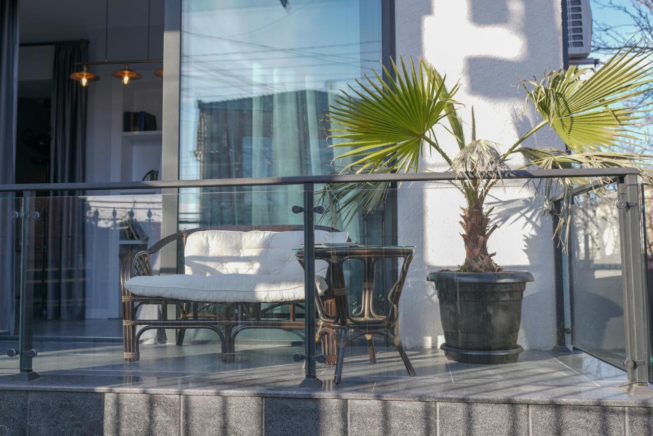 Hotel Ticiani 13 Koutaïssi Extérieur photo